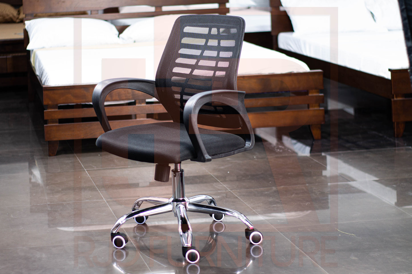 RJD OFFICE CHAIR A